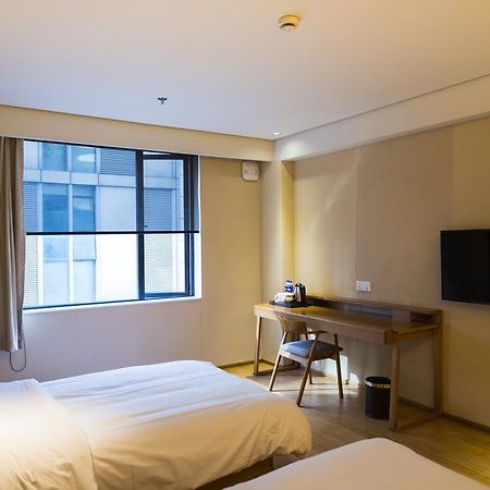 Ji Hotel Shanghai Hongqiao Jinhui Road Екстериор снимка