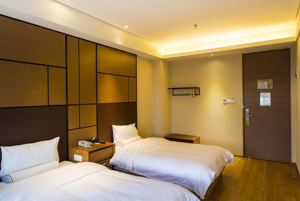 Ji Hotel Shanghai Hongqiao Jinhui Road Екстериор снимка