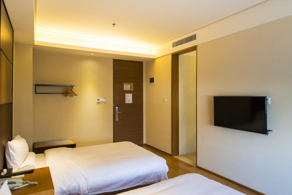 Ji Hotel Shanghai Hongqiao Jinhui Road Екстериор снимка